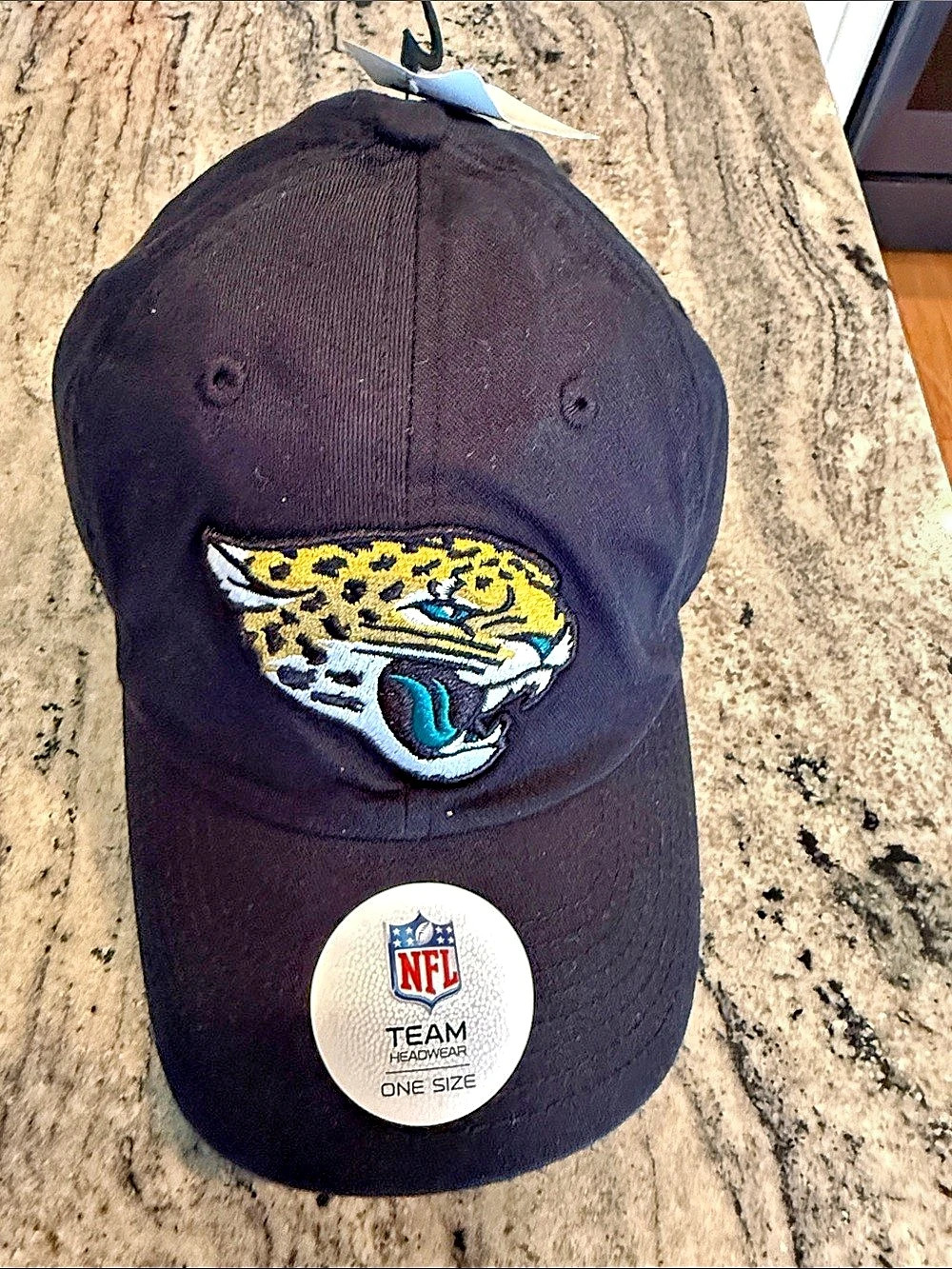 NFL Jacksonville Jaguars Cap Black NWT